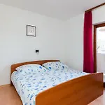 Dragan Apartment *