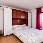 Dragan Apartment Lopar
