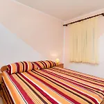 Dragan Apartment Lopar